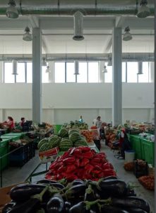 piață agroalimentară în Beclean